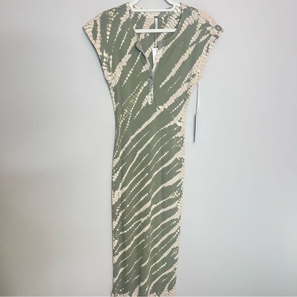 Young Fabulous & Brooke YFB Lyra Tie Dye Dress Small NWT - Picture 2 of 10